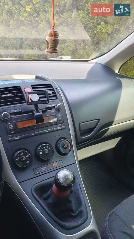 Хэтчбек Toyota Auris 2008 в Ужгороде