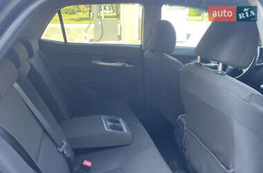 Хэтчбек Toyota Auris 2007 в 