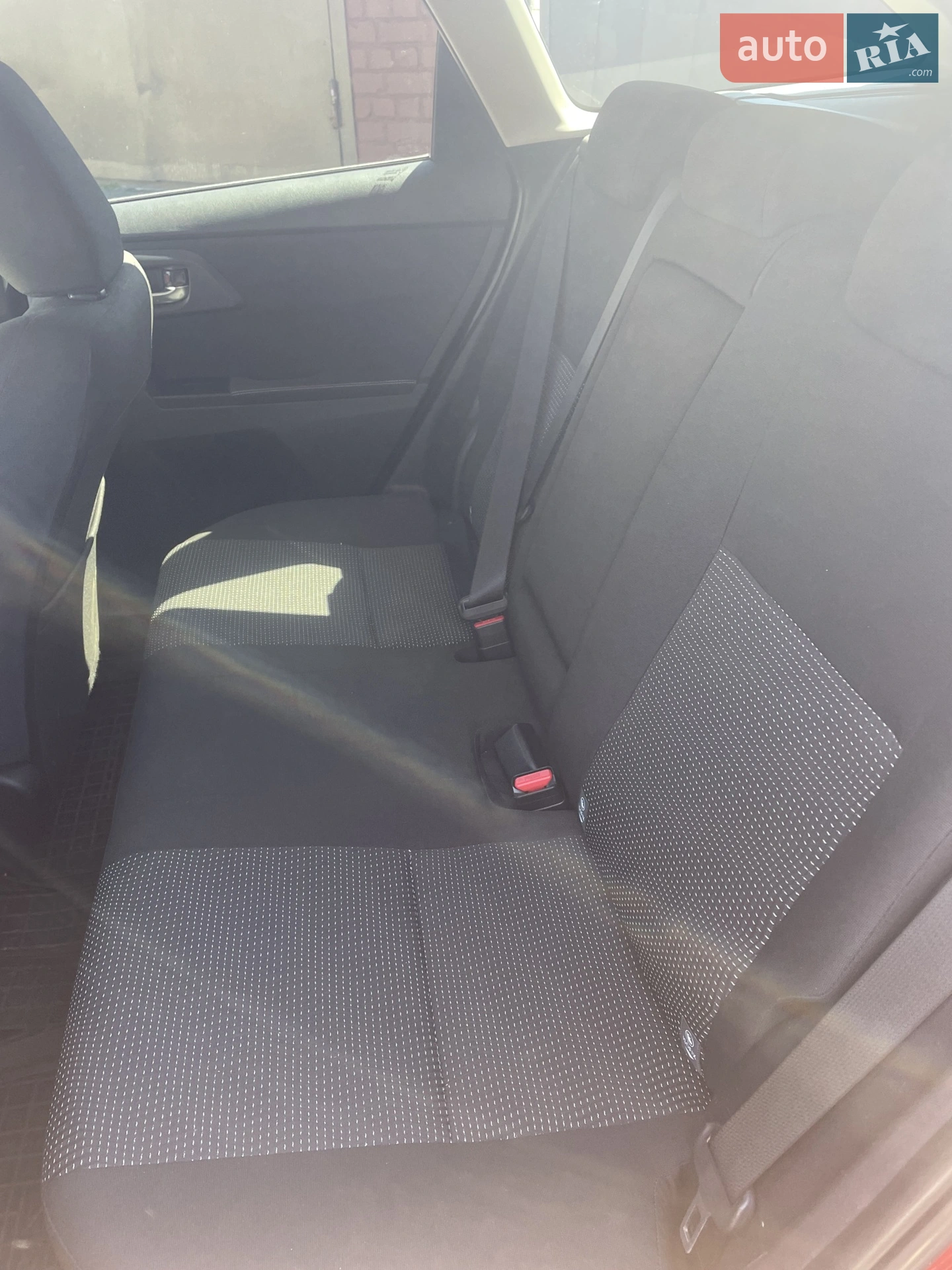 2013 Toyota Auris - мініатюра 21