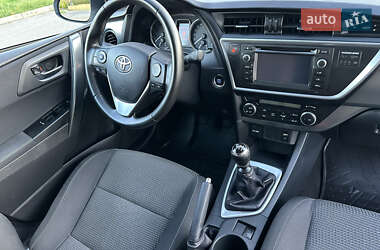 Універсал Toyota Auris 2014 в 