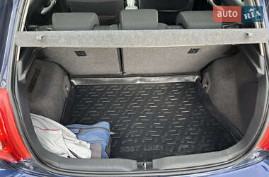 Хэтчбек Toyota Auris 2008 в 