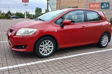 Хэтчбек Toyota Auris 2007 в Киеве