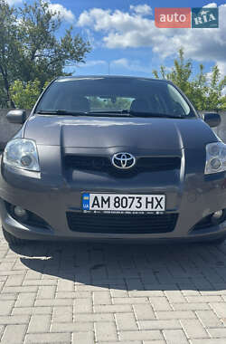 Хетчбек Toyota Auris 2008 в Житомирі