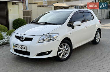 Хэтчбек Toyota Auris 2009 в Одессе