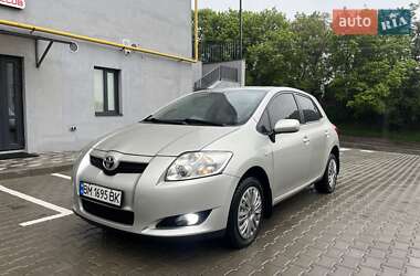 Хетчбек Toyota Auris 2007 в Фастові