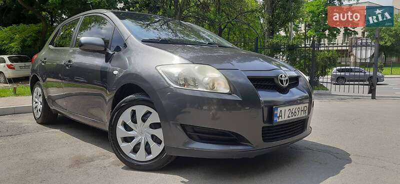 Toyota Auris 2008
