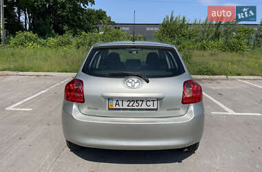 Хетчбек Toyota Auris 2007 в 
