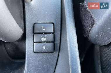 Хетчбек Toyota Auris 2007 в 