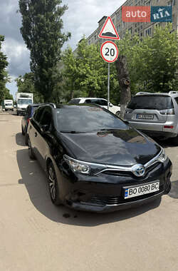 Универсал Toyota Auris 2015 в Киеве