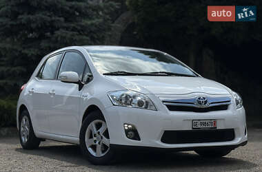 Хэтчбек Toyota Auris 2011 в Луцке