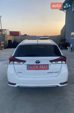 Універсал Toyota Auris 2016 в 