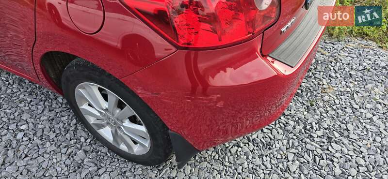 Хэтчбек Toyota Auris 2008 в Ровно