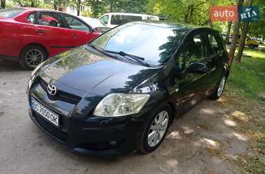 Хэтчбек Toyota Auris 2007 в Львове