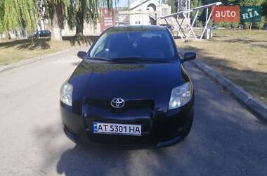 Хетчбек Toyota Auris 2008 в Івано-Франківську