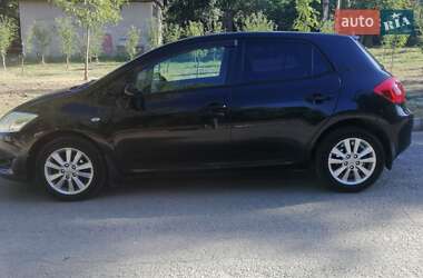 Хетчбек Toyota Auris 2008 в Івано-Франківську