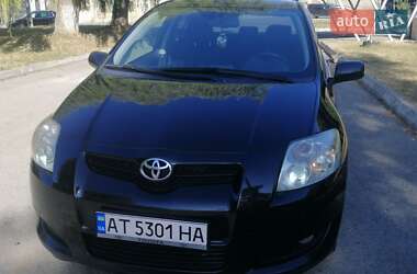 Хетчбек Toyota Auris 2008 в Івано-Франківську