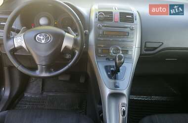 Хетчбек Toyota Auris 2008 в Івано-Франківську
