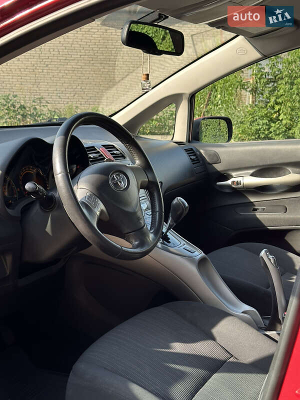Хэтчбек Toyota Auris 2008 в Харькове