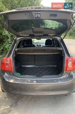 Хэтчбек Toyota Auris 2008 в Василькове