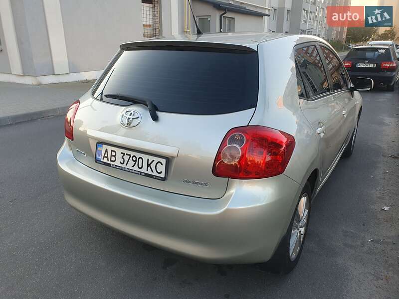 Хэтчбек Toyota Auris 2007 в Виннице