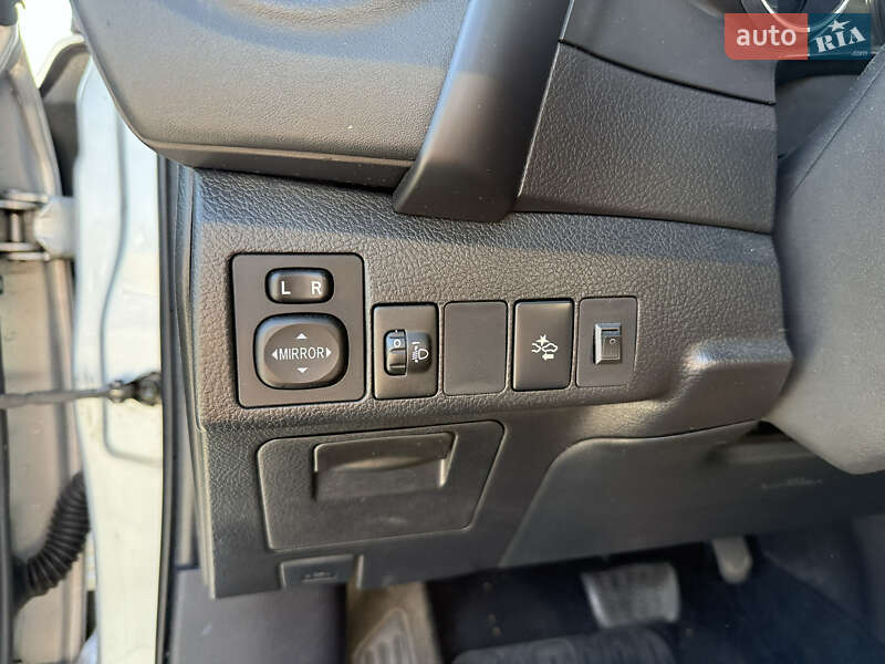 Универсал Toyota Auris 2015 в Житомире