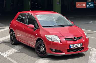 Хетчбек Toyota Auris 2008 в Києві
