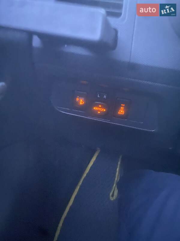 Хэтчбек Toyota Auris 2011 в Иршаве фото 16 Хэтчбек Toyota Auris 2011 в Иршаве