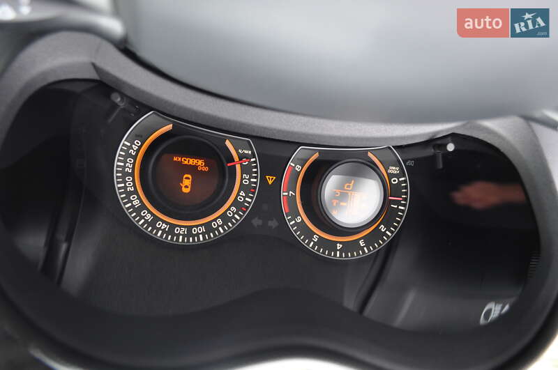 Хэтчбек Toyota Auris 2011 в Киеве
