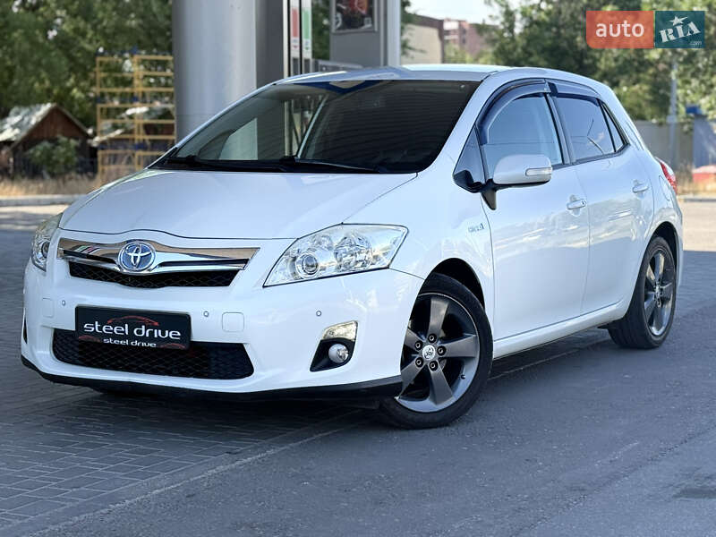 Toyota Auris 2011