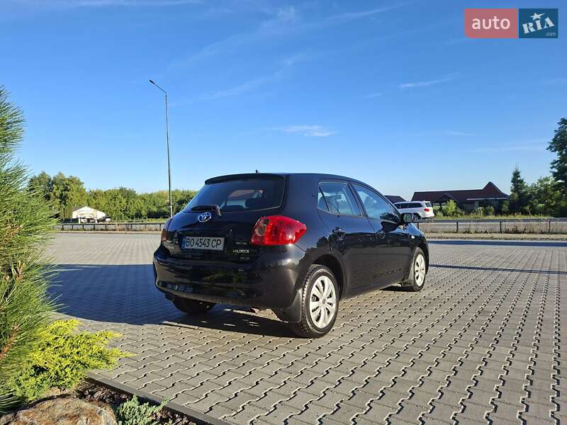 Хетчбек Toyota Auris 2008 в Тернополі