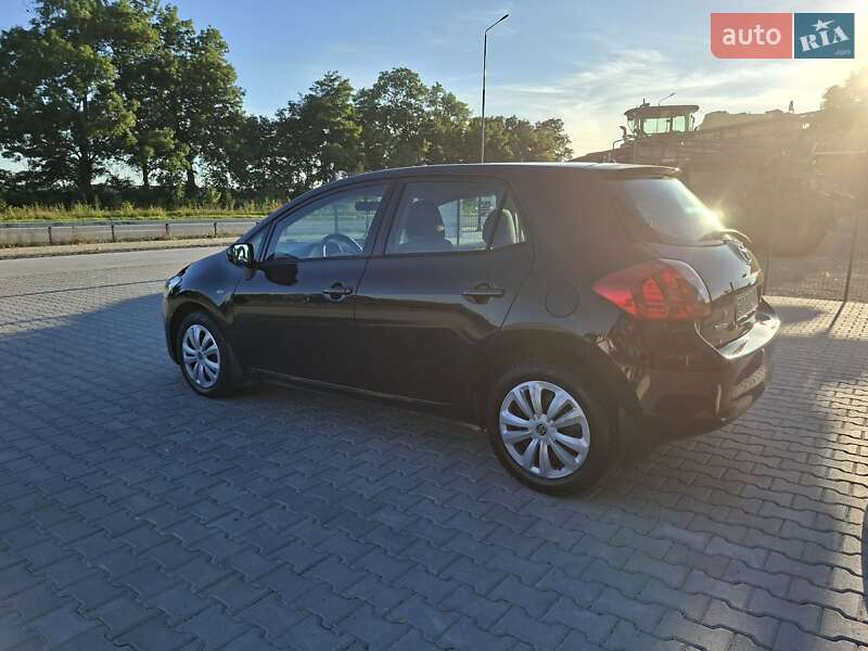 Хетчбек Toyota Auris 2008 в Тернополі
