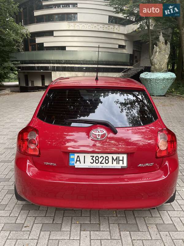 Хетчбек Toyota Auris 2007 в Києві