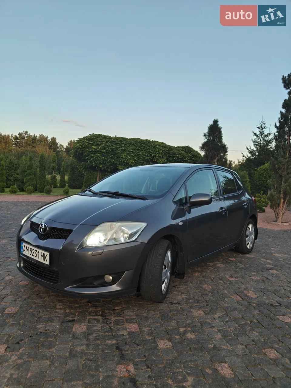 2010 Toyota Auris - мініатюра 12