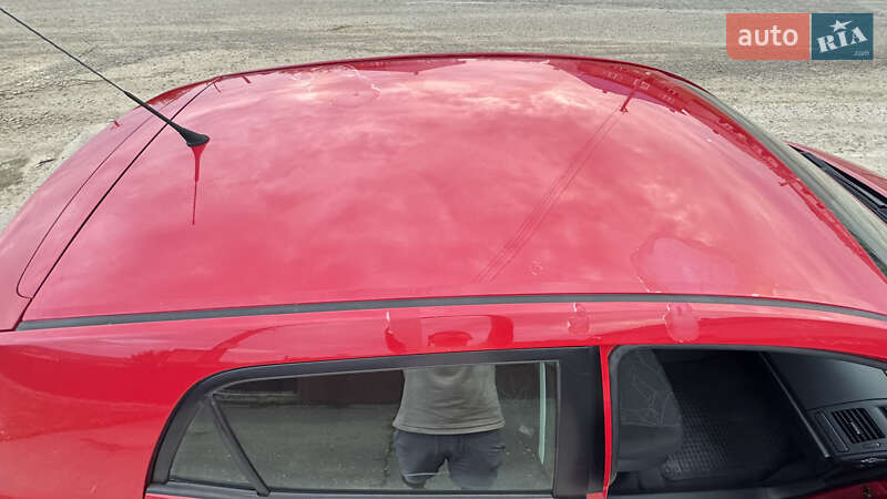 Хэтчбек Toyota Auris 2009 в Новоселице