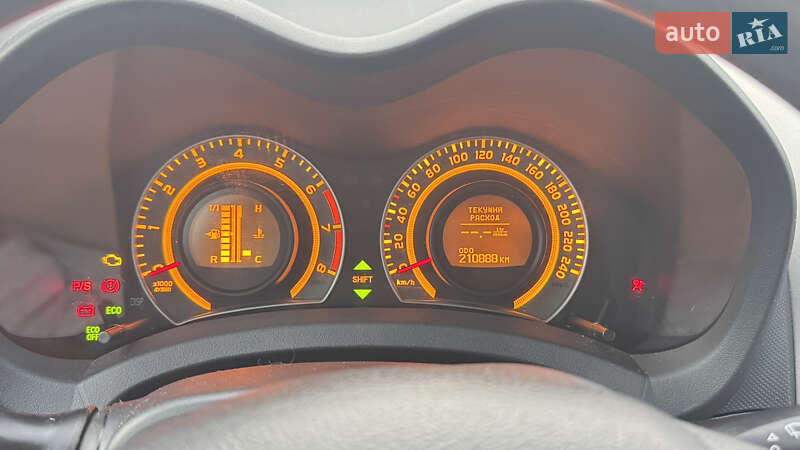 Хэтчбек Toyota Auris 2009 в Новоселице