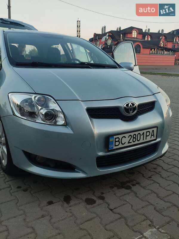 Хетчбек Toyota Auris 2007 в Дрогобичі