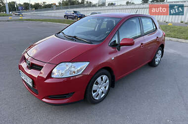 Хетчбек Toyota Auris 2008 в Києві