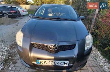 Хэтчбек Toyota Auris 2009 в Киеве