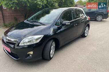 Хэтчбек Toyota Auris 2011 в Ровно