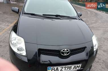 Хетчбек Toyota Auris 2008 в Кропивницькому