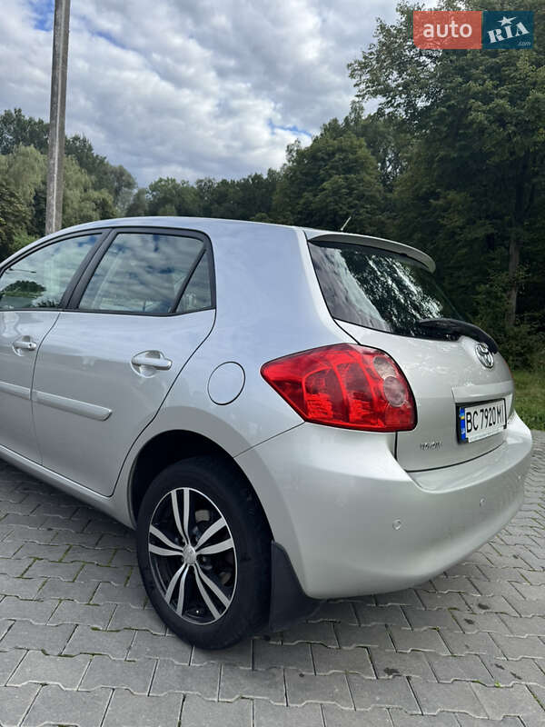 Хэтчбек Toyota Auris 2008 в Дрогобыче фото 2 Хэтчбек Toyota Auris 2008 в Дрогобыче