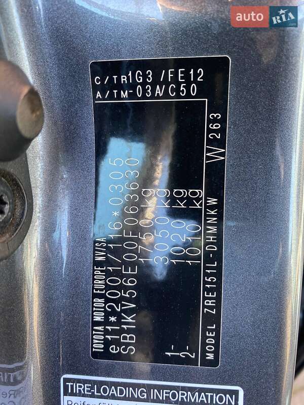 Хэтчбек Toyota Auris 2008 в Львове