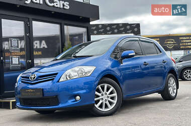 Хэтчбек Toyota Auris 2011 в Харькове