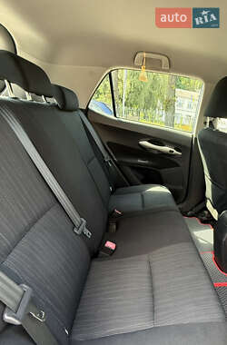 Хэтчбек Toyota Auris 2008 в 