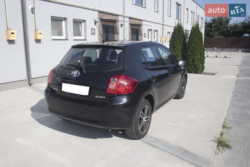 Хетчбек Toyota Auris 2008 в Києві фото 3 Хетчбек Toyota Auris 2008 в Києві