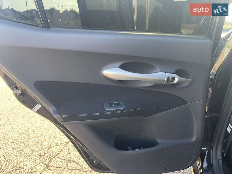 Хэтчбек Toyota Auris 2011 в Одессе