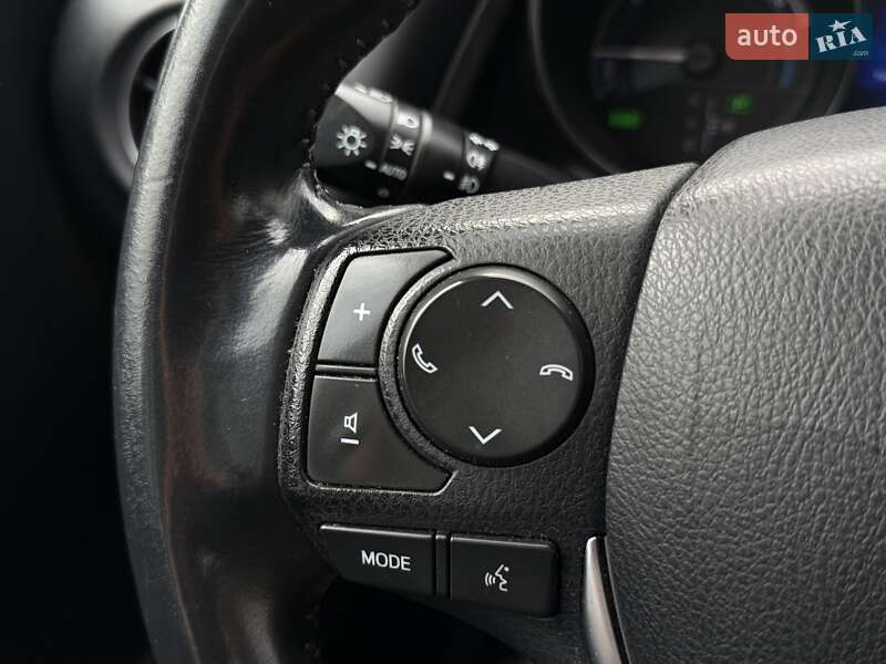Універсал Toyota Auris 2018 в Києві фото 27 Універсал Toyota Auris 2018 в Києві
