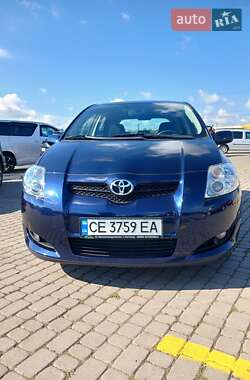 Хэтчбек Toyota Auris 2009 в Черновцах