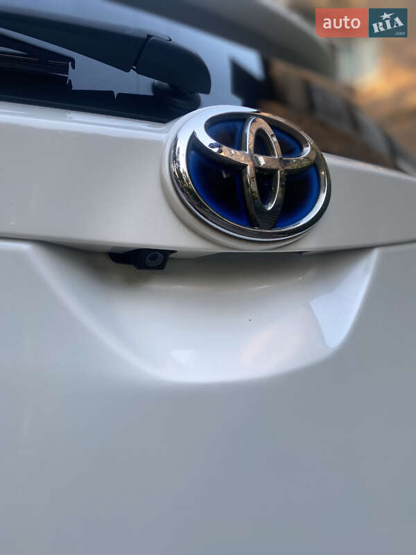 Хетчбек Toyota Auris 2014 в Василькові