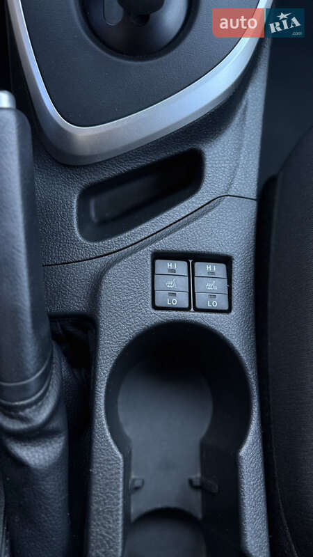 Хетчбек Toyota Auris 2014 в Василькові